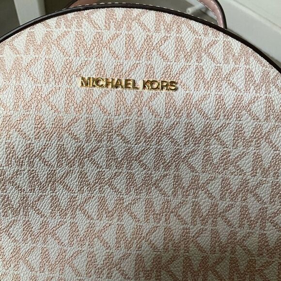 MICHAEL KORS Sheila Medium Two-Tone Signature Logo Backpack - Picture 6 of 9